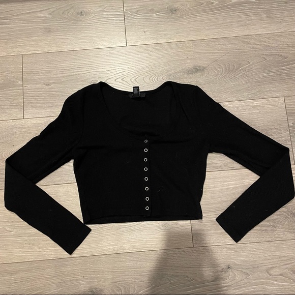 Forever 21 Tops - Women’s Forever 21 Cropped Waffle Shirt